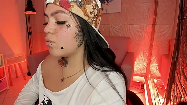 MAGIC TESSA online show from September 2025 07:54:02 PM