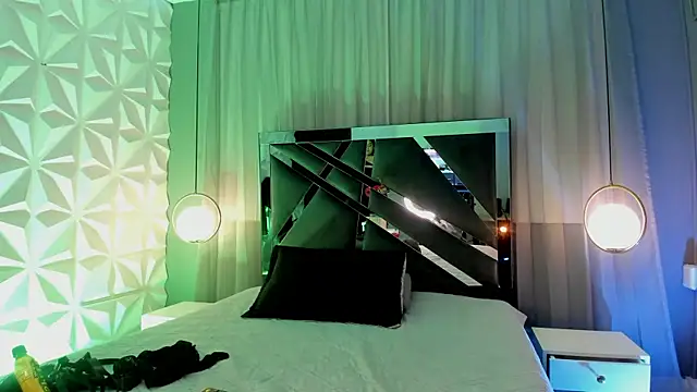 MAGIC TESSA online show from December 2025 07:57:01 PM