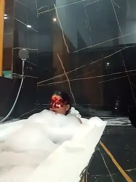 Snapshot of Seductive_Rani chatting on October 2025 06:20:02 PM Seductive Rani online show from October 2025 06:20:02 PM