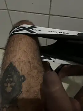 FromVnz online show from December 2025 02:01:02 PM