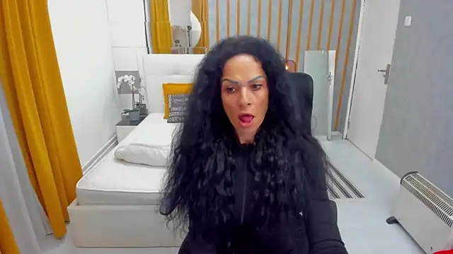 MarbellaRyder online show from November 2025 02:43:02 PM