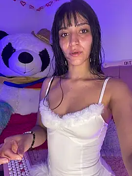 LindaWz  online show from June 2026 08:08:01 AM