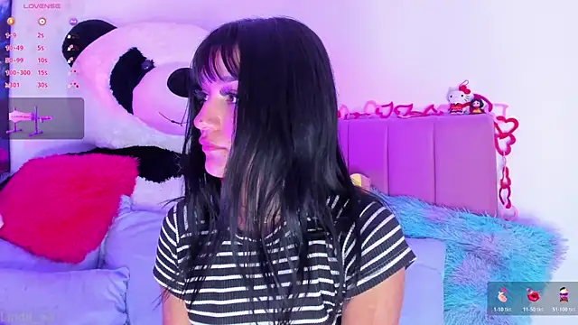 LindaWz  online show from March 2026 07:56:02 AM