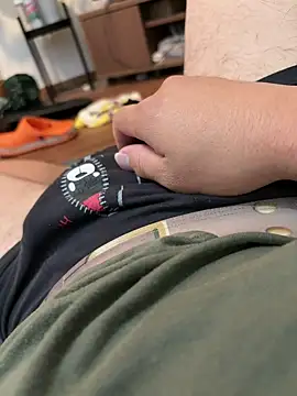 Snapshot of sukebegorilla chatting on October 2025 04:18:01 PM sukebegorilla online show from October 2025 04:18:01 PM