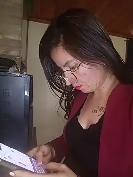 ERIKA  29 online show from October 2025 11:55:02 AM