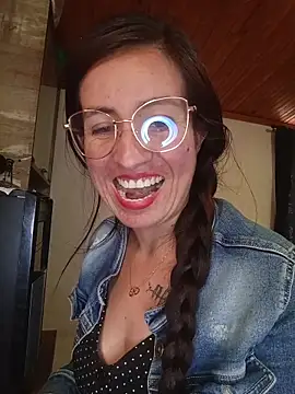 ERIKA  29 online show from October 2025 04:08:02 PM