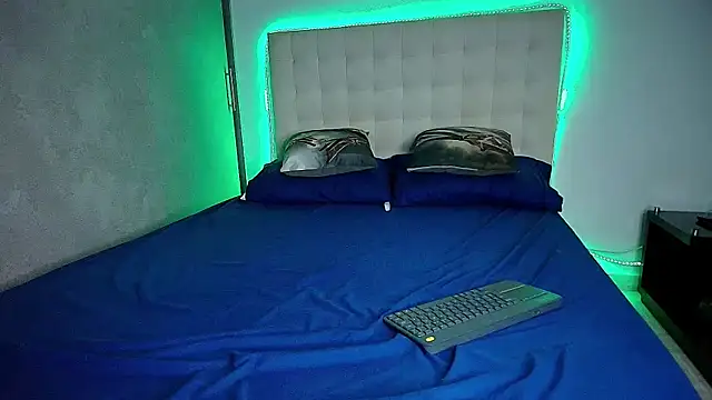 DionKnox online show from November 2025 06:50:02 AM