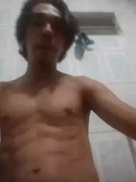 Snapshot of Shawnzinho chatting on April 2026 06:31:02 PM Shawnzinho online show from April 2026 06:31:02 PM