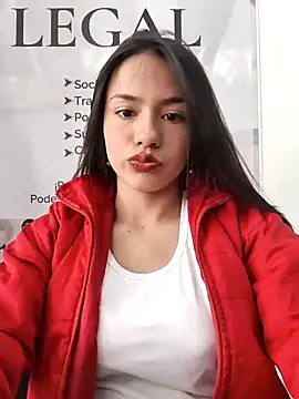 Snapshot of CHARLOTTE__05 chatting on November 2025 02:22:02 PM CHARLOTTE 05 online show from November 2025 02:22:02 PM