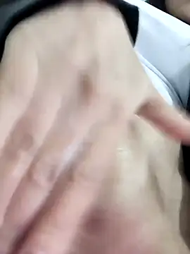 Snapshot of CHARLOTTE__05 chatting on November 2025 12:09:02 PM CHARLOTTE 05 online show from November 2025 12:09:02 PM