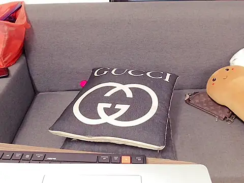 Funnygirl 9x online show from February 2026 02:33:01 AM