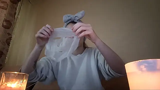 Nymera flare online show from September 2025 07:18:01 AM