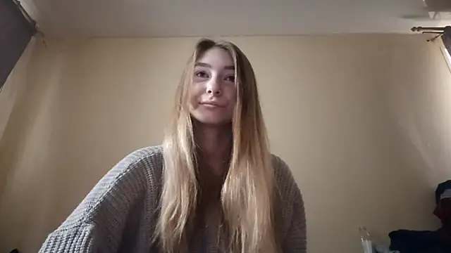 Nymera flare online show from December 2025 08:25:02 AM