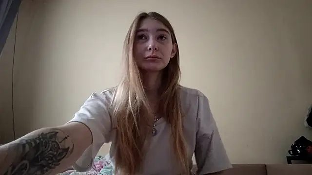 Nymera flare online show from November 2025 06:29:01 AM