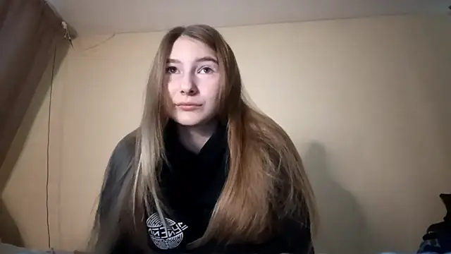 Nymera flare online show from December 2025 06:07:02 AM