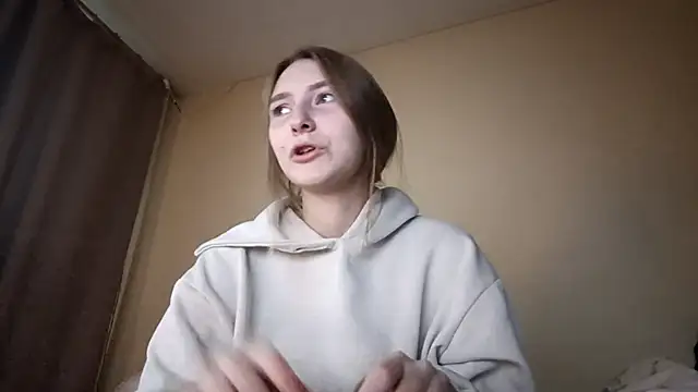 Nymera flare online show from December 2025 06:14:02 AM