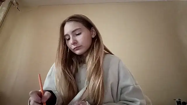 Nymera flare online show from September 2025 06:09:02 AM