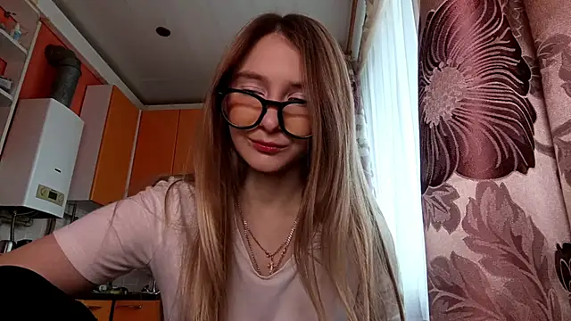 Nymera flare online show from October 2025 07:17:02 AM