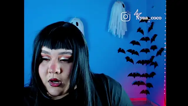 Nyaa Coco online show from October 2025 01:07:02 AM