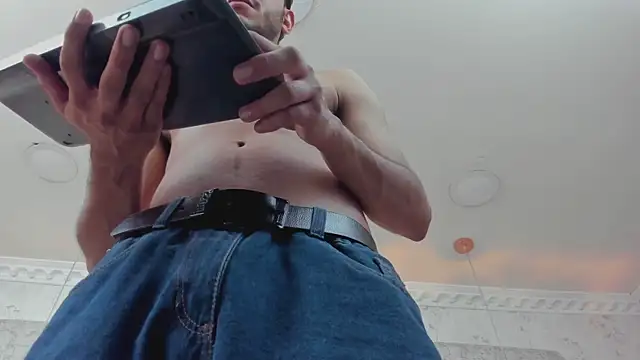 Boss Domiinator online show from January 2026 12:20:02 PM