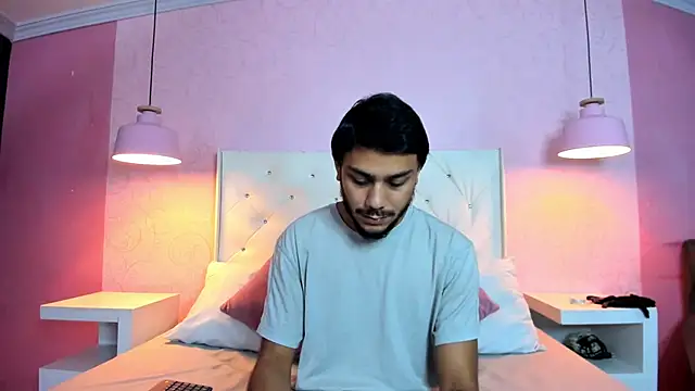 Boss Domiinator online show from April 2026 11:25:02 AM