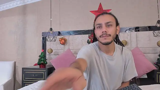 Boss Domiinator online show from December 2025 11:56:01 AM