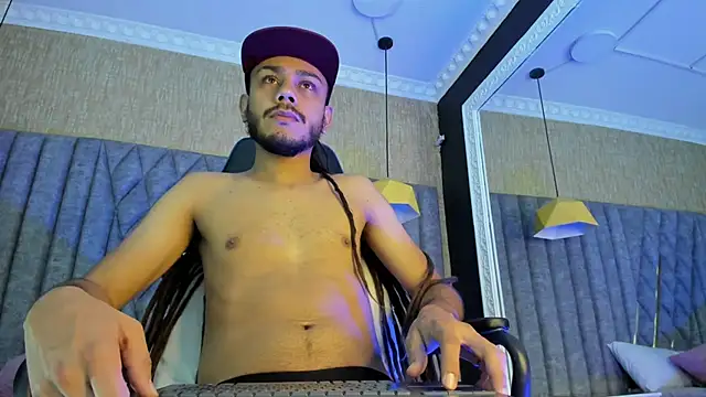 Boss Domiinator online show from November 2025 03:22:01 AM