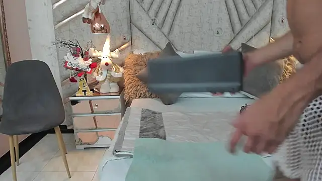 Boss Domiinator online show from December 2025 12:40:02 PM