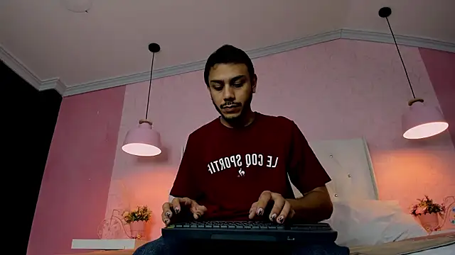 Boss Domiinator online show from March 2026 12:11:02 PM