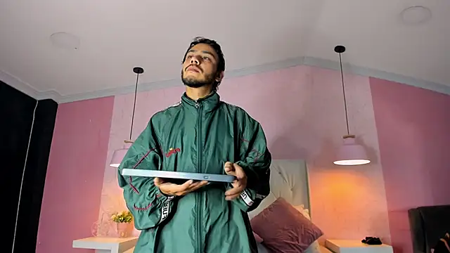 Boss Domiinator online show from March 2026 12:07:01 PM