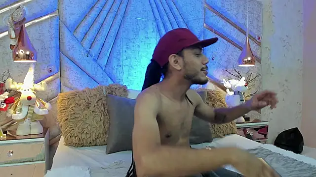 Boss Domiinator online show from December 2025 02:09:01 PM