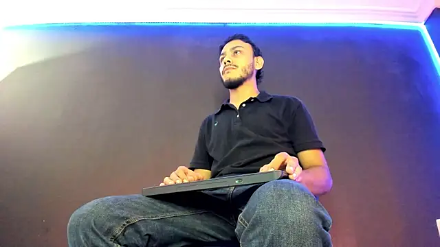 Boss Domiinator online show from April 2026 11:22:02 AM