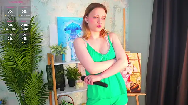 HollieCollelo online show from March 2026 03:18:01 AM