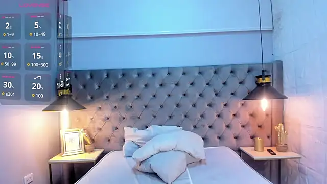 HunterHeat  online show from December 2025 12:39:01 PM