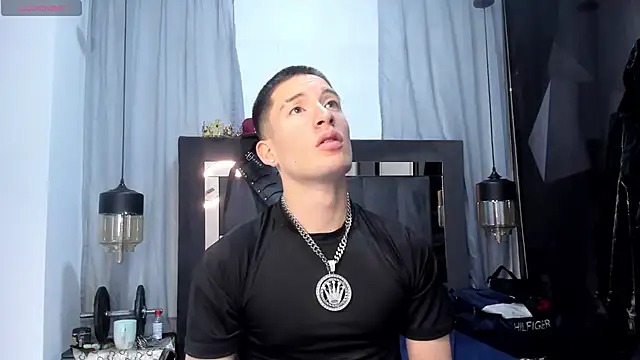 HunterHeat  online show from April 2026 11:55:02 AM