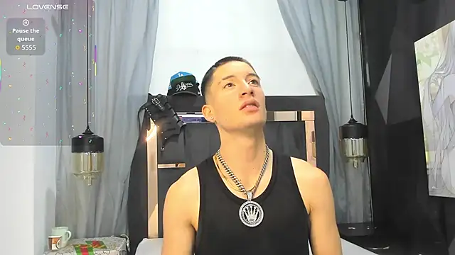 HunterHeat  online show from March 2026 12:26:01 PM