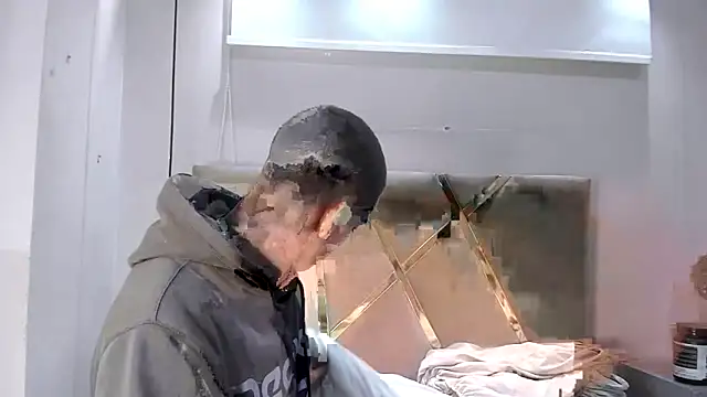 HunterHeat  online show from October 2025 01:08:01 PM