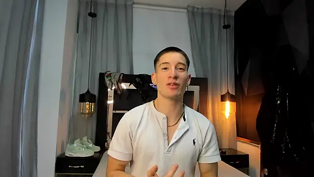 HunterHeat  online show from January 2026 11:25:01 AM