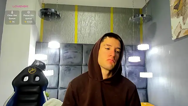 HunterHeat  online show from March 2026 11:36:02 AM