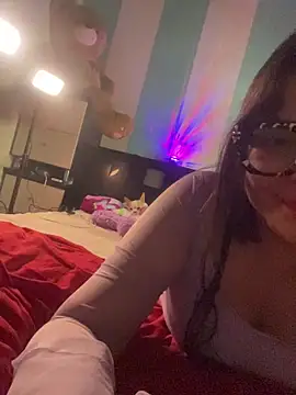 alilith online show from May 2026 04:13:02 PM