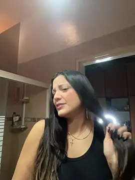 alilith online show from November 2025 08:14:01 PM