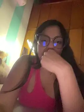 alilith online show from December 2025 08:32:02 PM