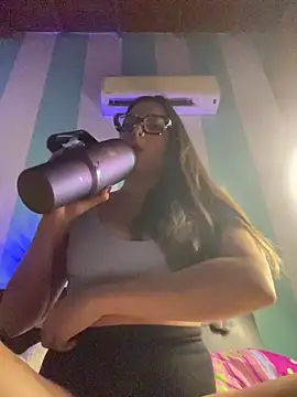 alilith online show from March 2026 08:16:02 PM