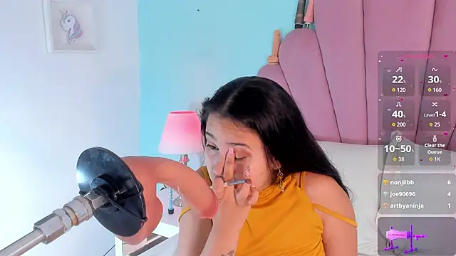 Snapshot of emma_clarke_ chatting on October 2025 04:00:02 AM emma clarke online show from October 2025 04:00:02 AM