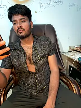 Snapshot of MeekBatgirl chatting on October 2025 02:17:02 PM MeekBatgirl online show from October 2025 02:17:02 PM