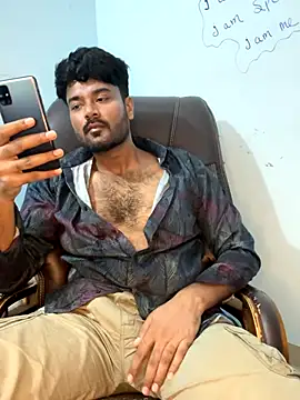 Snapshot of MeekBatgirl chatting on October 2025 05:03:01 PM MeekBatgirl online show from October 2025 05:03:01 PM