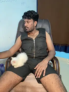 MeekBatgirl online show from November 2025 05:28:01 PM