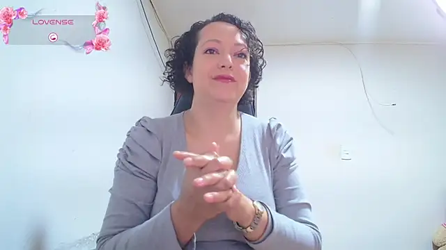 Miss Oriana online show from October 2025 06:34:01 AM