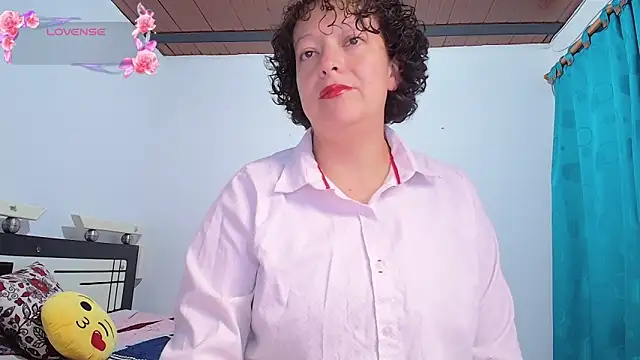 Miss Oriana online show from October 2025 04:41:01 PM