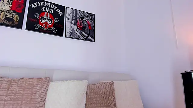 Ryan cooper 1 online show from October 2025 02:11:02 AM